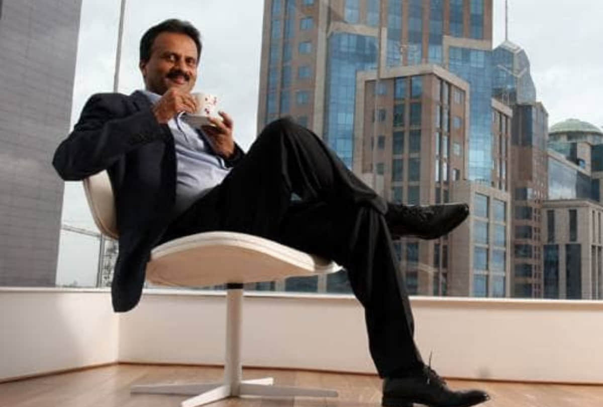 bollywood celebrities reaction on ccd owner vg siddhartha death