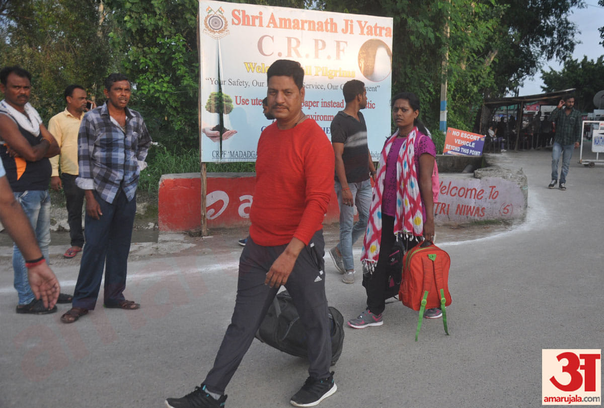 amarnath pilgrims asked to return back to their home town, kashmir advisory, amarnath pilgrims upset