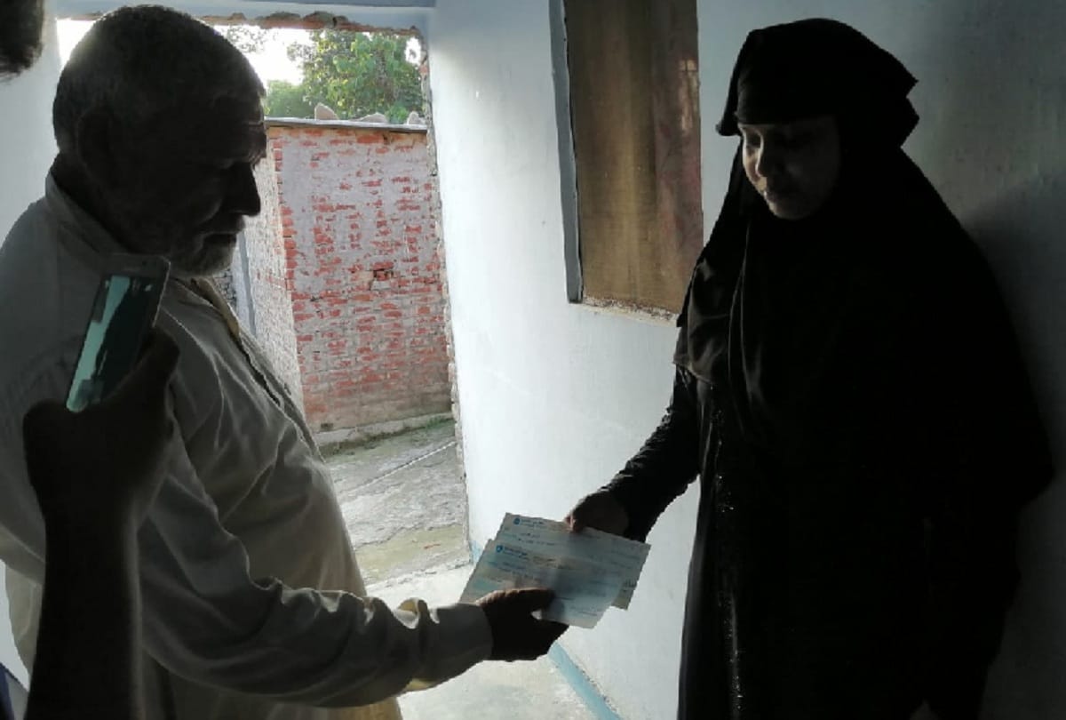Women got triple talaq message from Saudi Arab, Kushinagar, UP