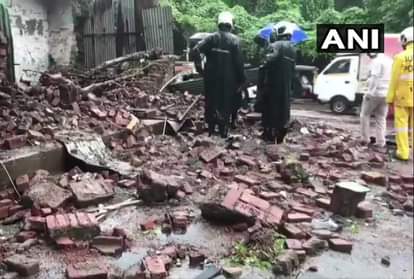 Mumbai wall collapse