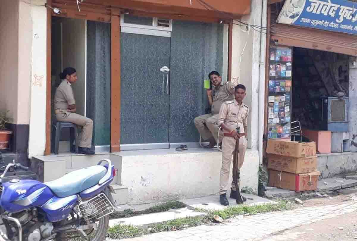income tax raid in unnao district