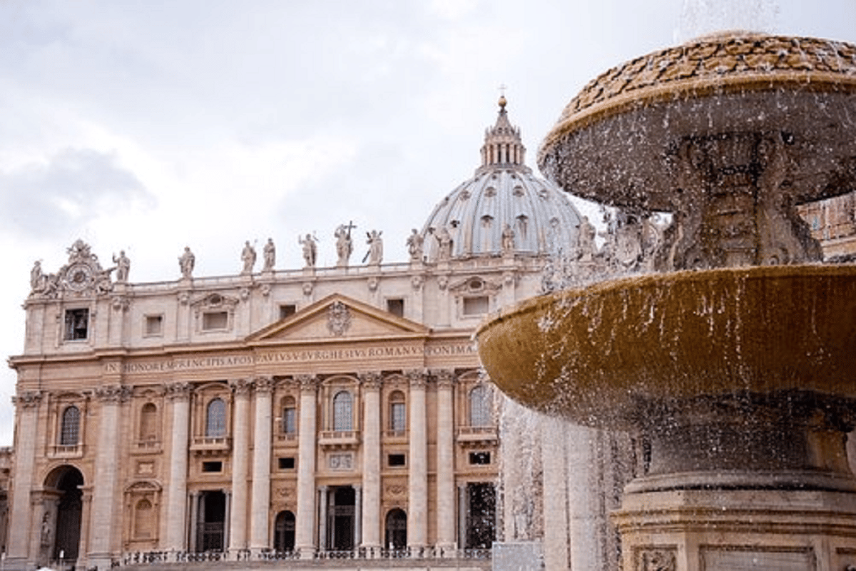 for honeymoon rome is the most romantic place for visit
