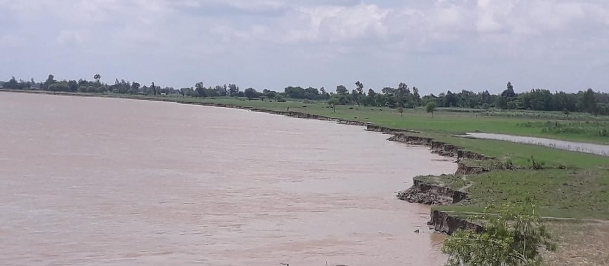 14 houses and 150 bigha fields in Ghaghra