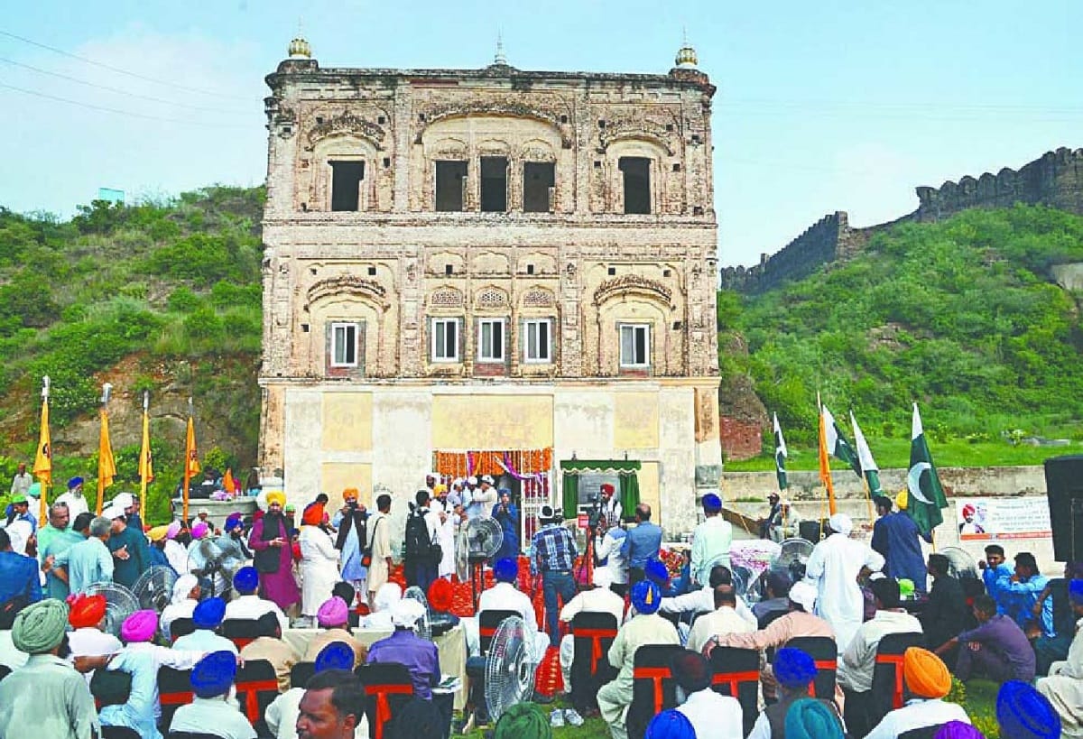 The historic Choa Sahib Gurdwara, opened in Pakistan, was closed for 72 years