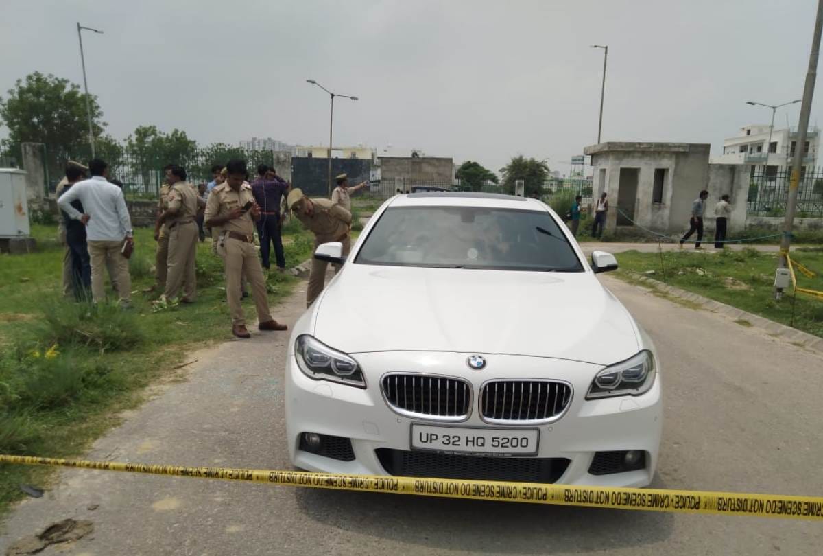 punk fire gunshot on property dealer in lucknow near pgi