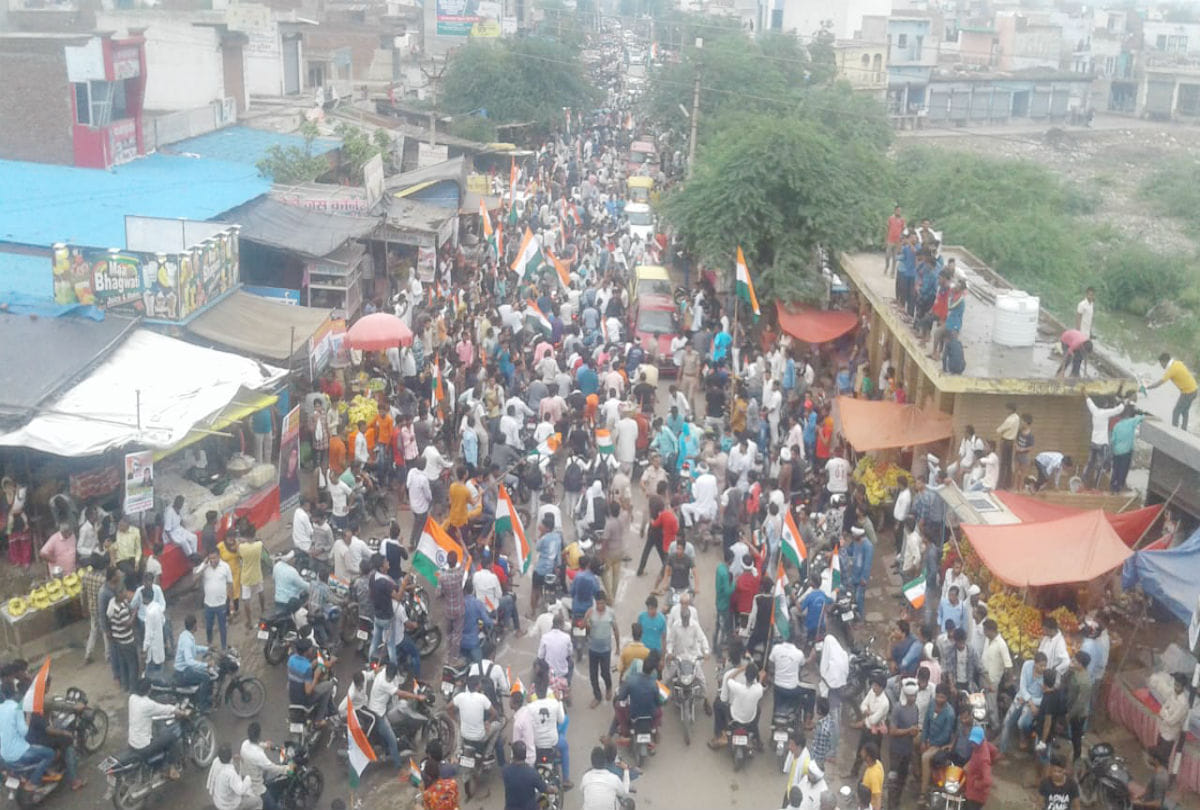 funeral of martyr army jawan ramveer beniwal in mathura