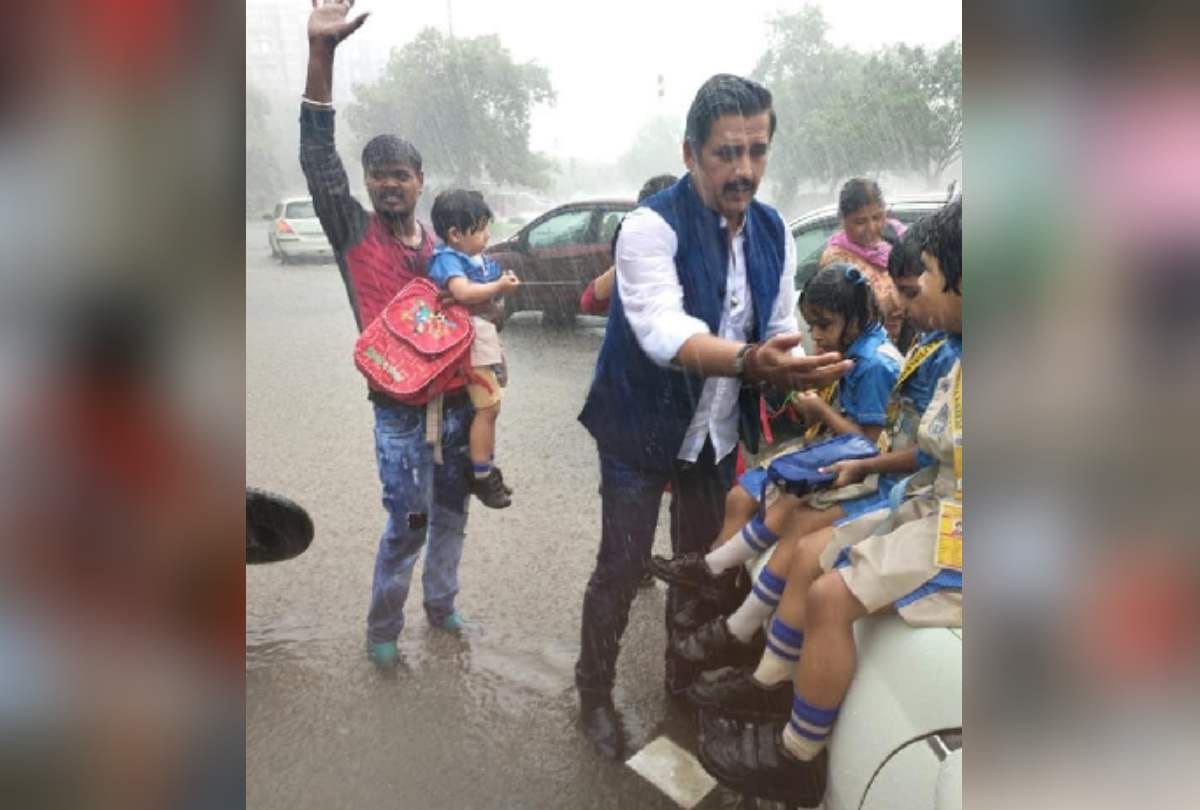 mp ravi kishan helps students trapped in rain after their van met accident social media praising