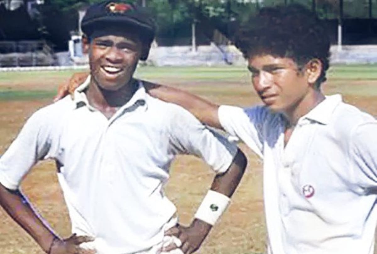 Sachin Tendulkar posts his childhood photo with Vinod Kambli