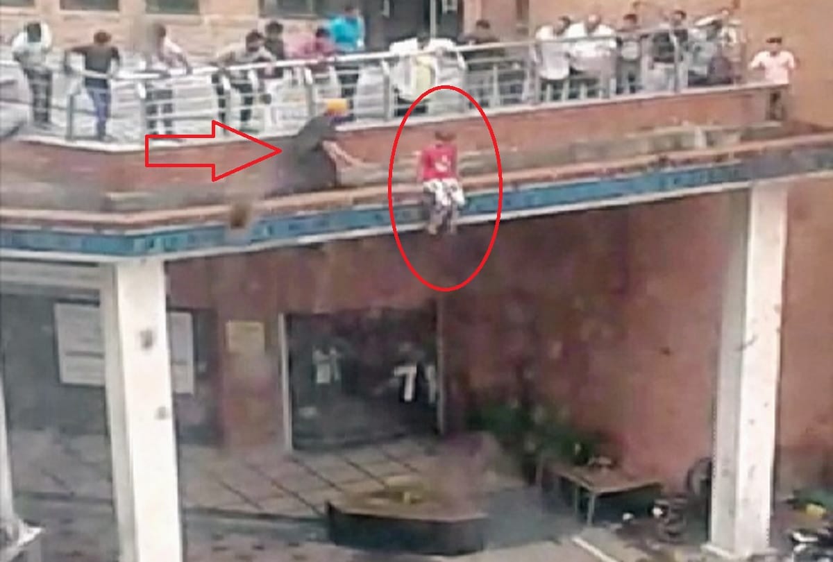 Engineering student saves girl In sharda hospital at Greater Noida