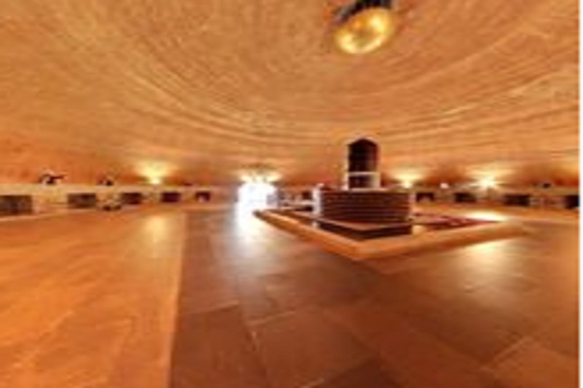 for mental peace you can go these ashrams