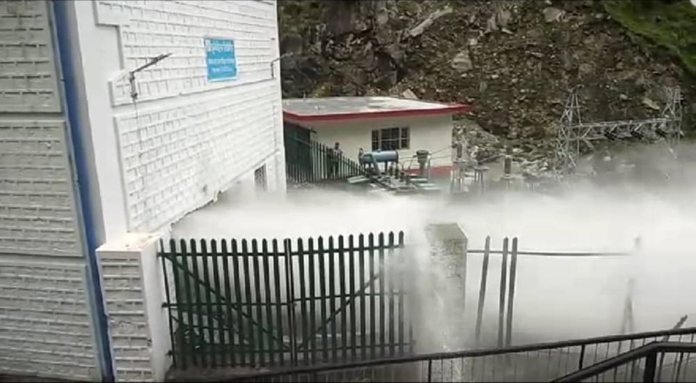 Small hydro power project turbine blast in uttarakhand, one dead, five injured