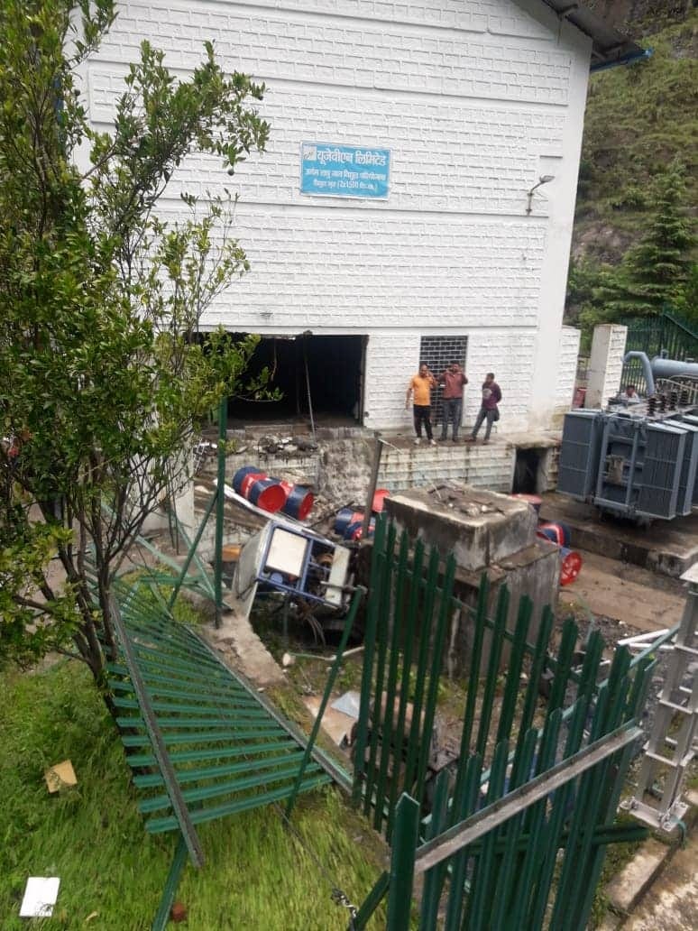 Small hydro power project turbine blast in uttarakhand, one dead, five injured
