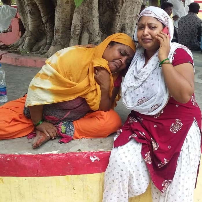 muder of history sheeter at Udaipur, the ruckus on the police station