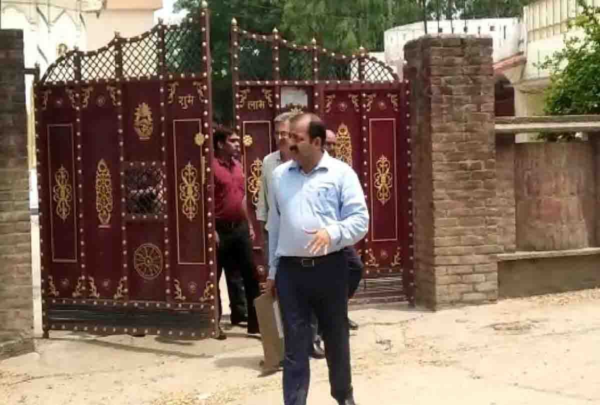 cbi take cctv footage from kuldeep sengar's house