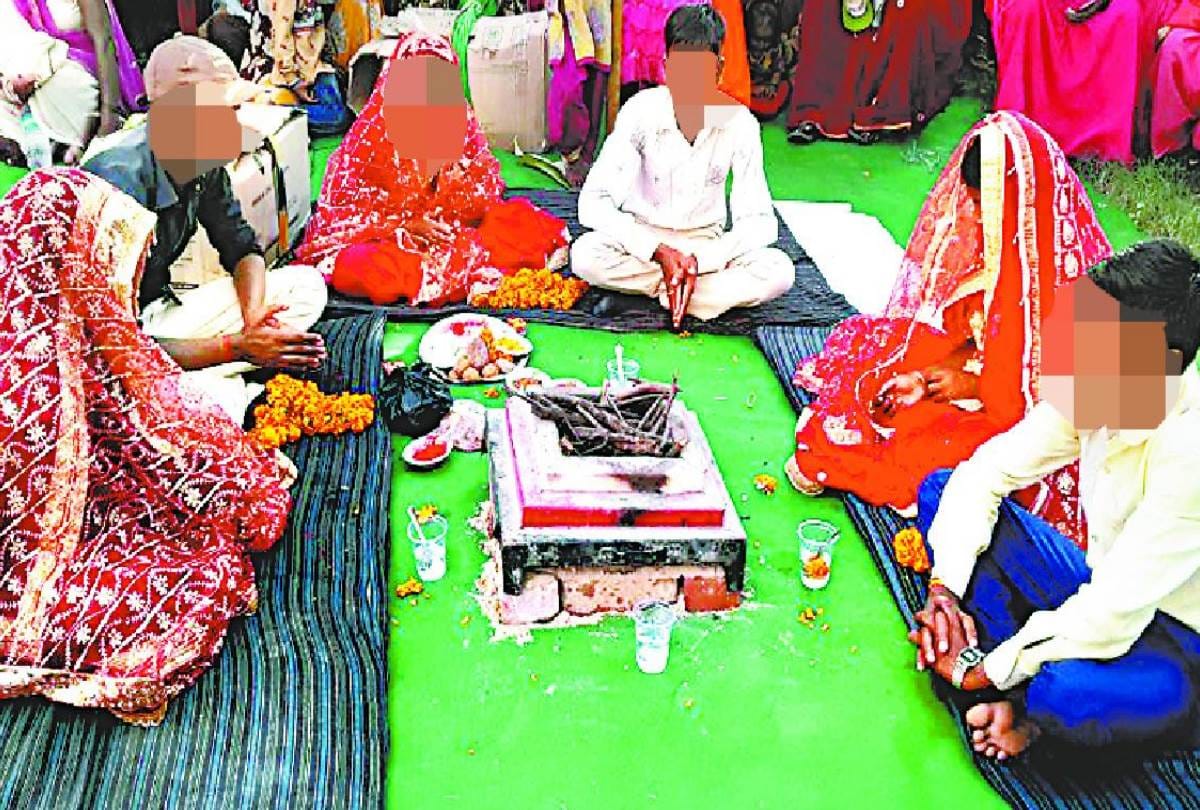 many under age married in group wedding in shravasti