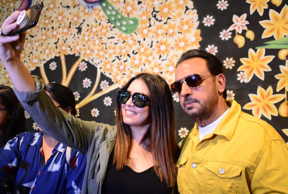 Gulshan Grover launches his book in Lucknow.