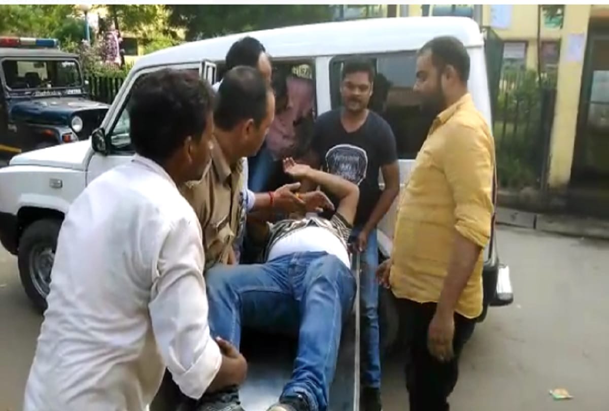 Police encounter between miscreant at sultanpur UP