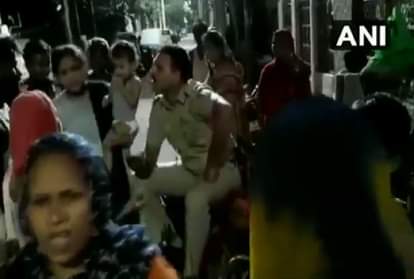 हवलदार को लोगों ने पीटा