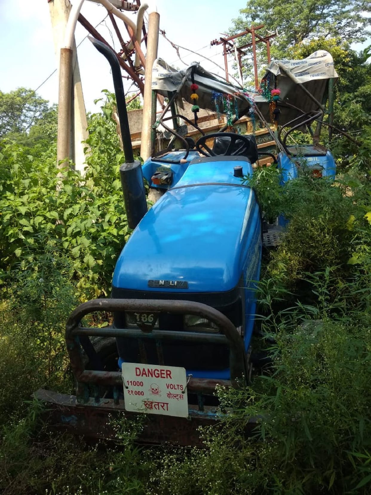 Pole broken due to tractor collision, power stalled in 90 villages