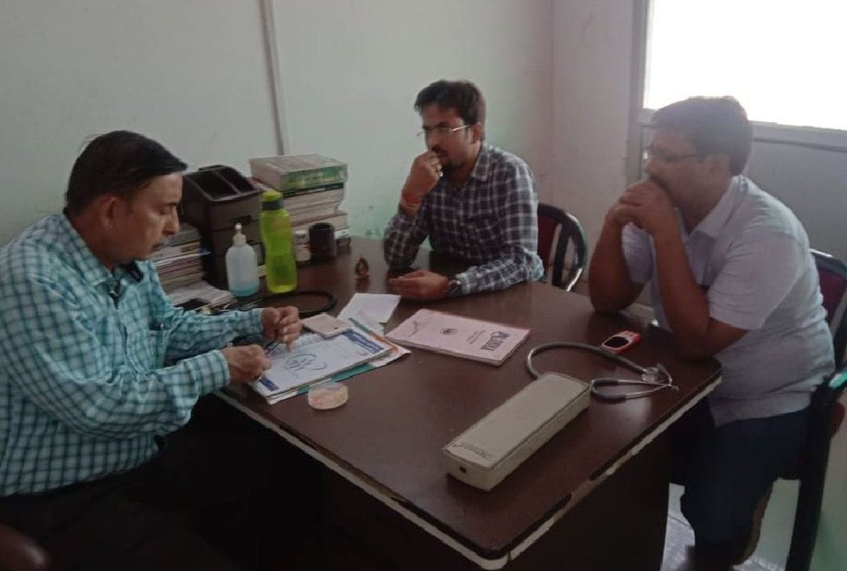 jholachap medical store running clinic health department will take action
