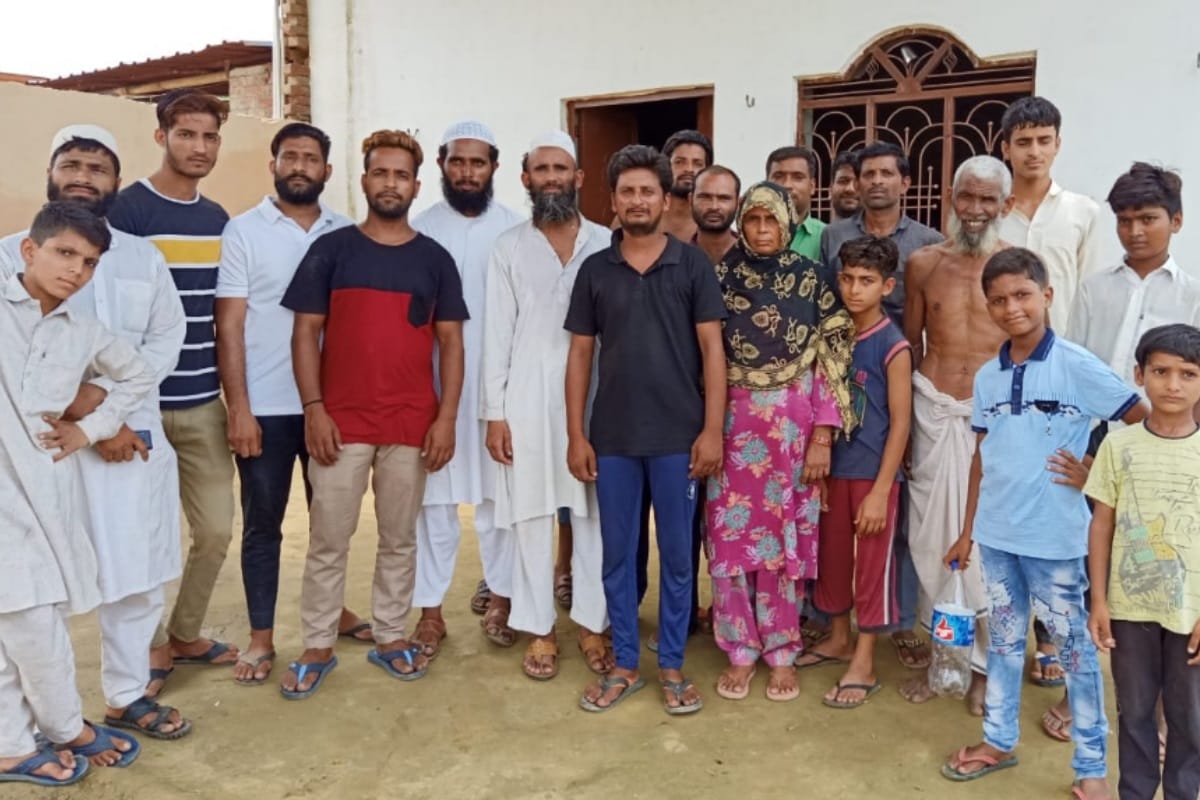 hisar Police leaves two youth after interrogation were arrested for spying indian army