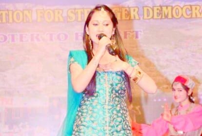 himachali folk singer kiran chauhan success story dharamshala himachal pradesh