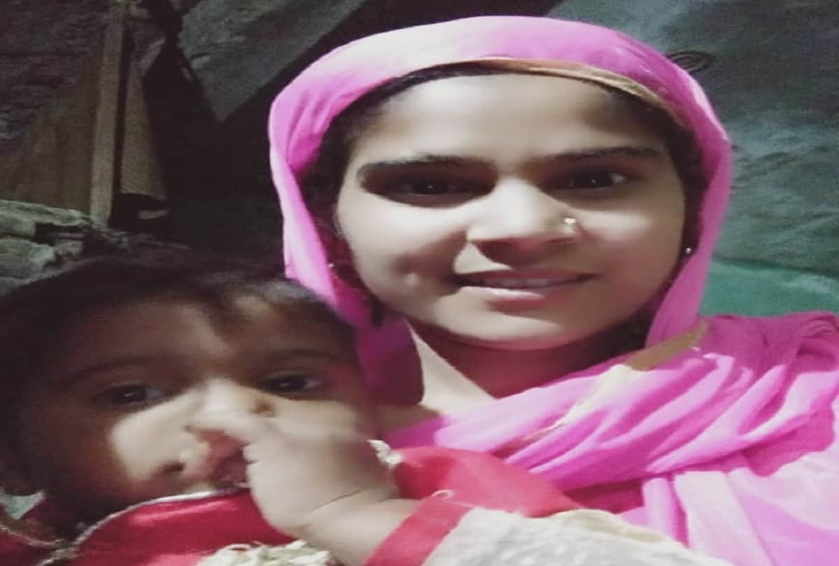road accident in ghaziabad Mother and daughter death