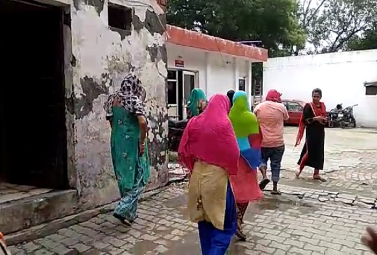 High Profile sex racket busted in ghaziabad
