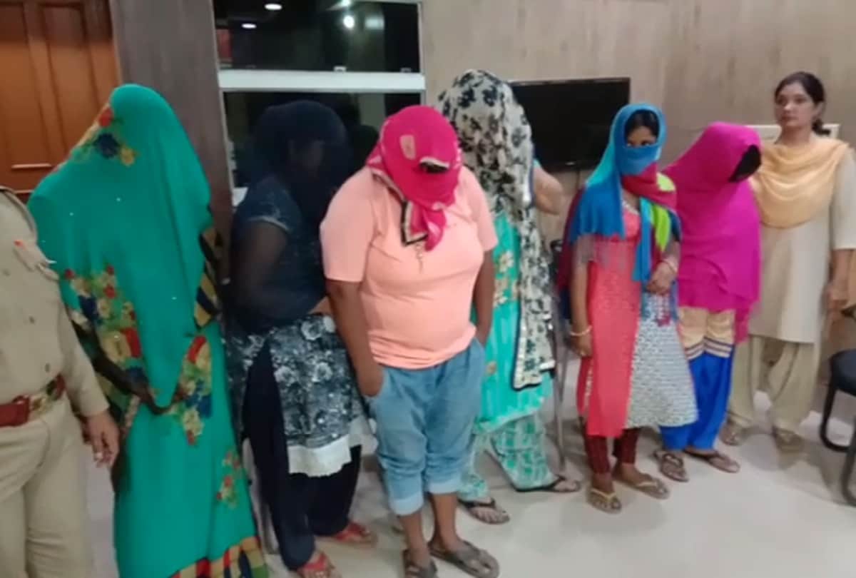 High Profile sex racket busted in ghaziabad