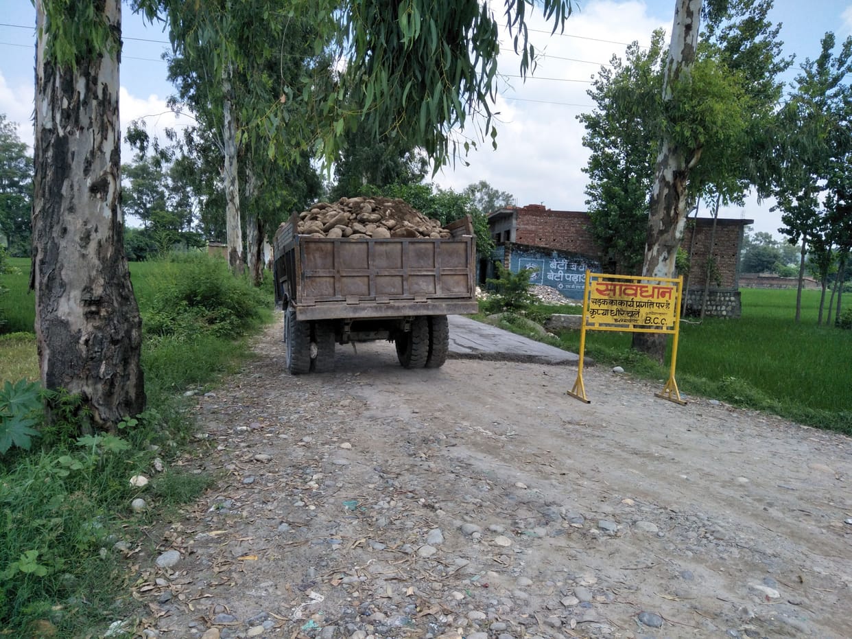 the arrested, mafia, jcb capture