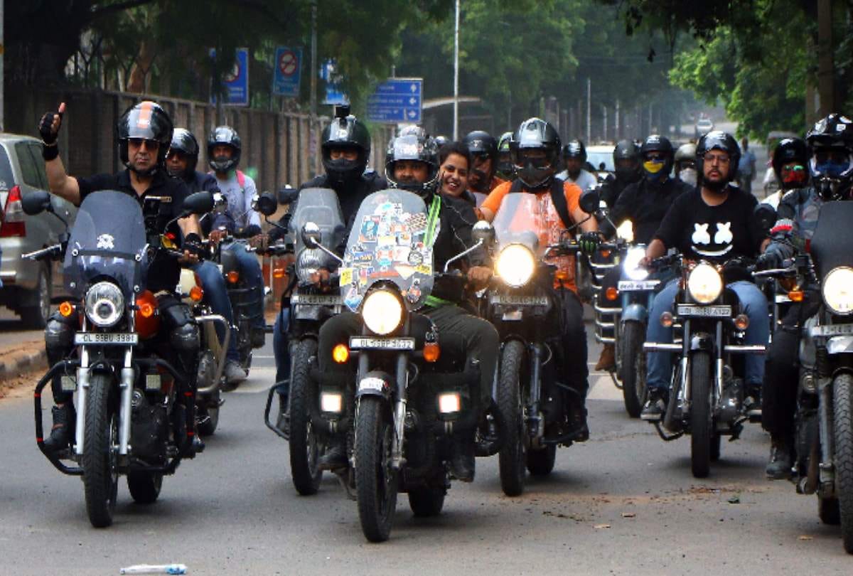 bike rally to salute army 200 bikers donate blood for army hospitals