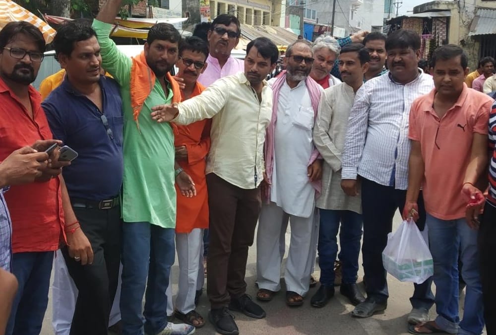 Celebration after removing 370 from Jammu and Kashnir.