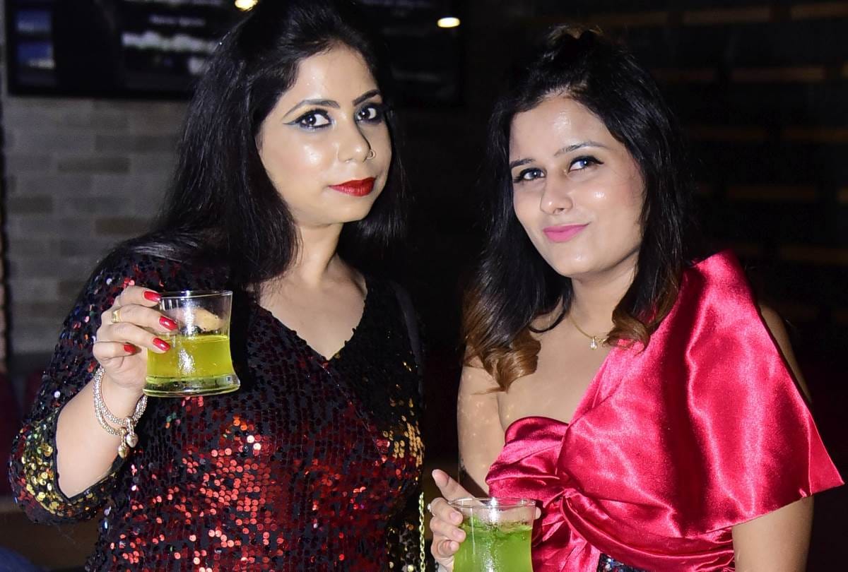 celebration of friendship day in lucknow