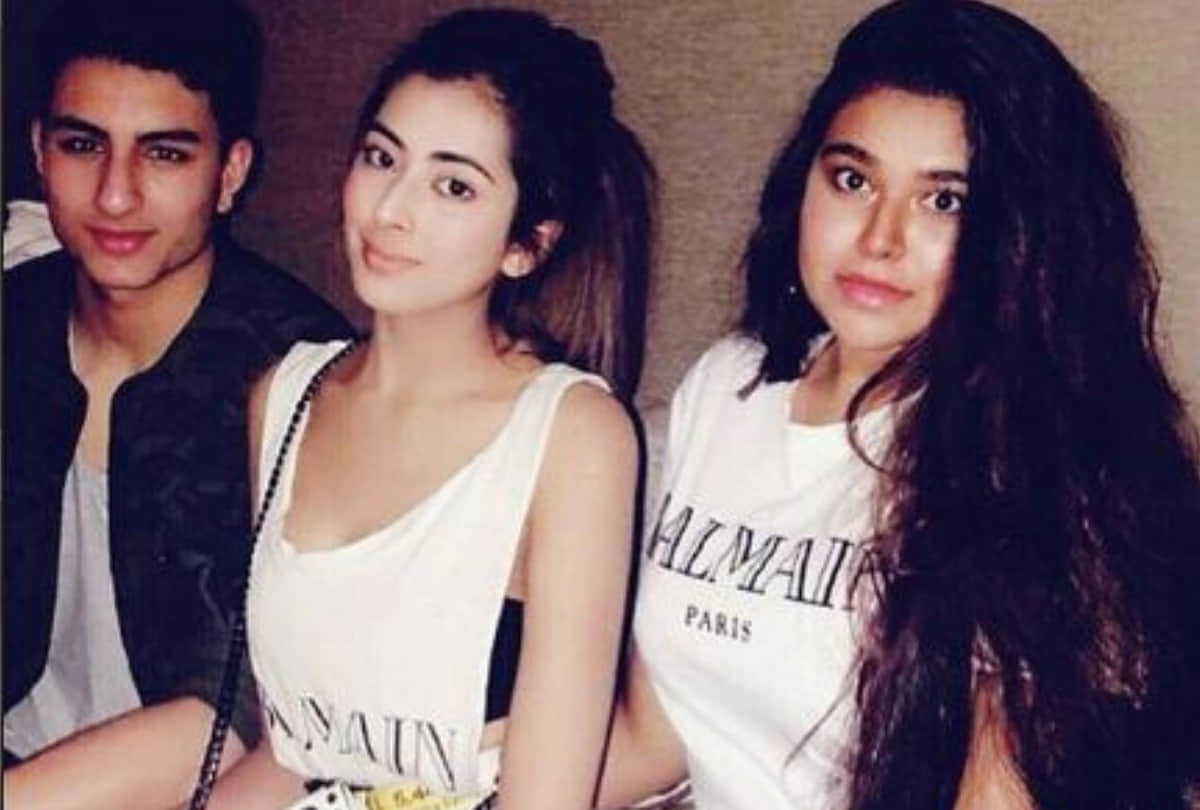 saif ali khan son Ibrahim Ali Khan spotted  mystery friend identified as Ananya Marwaaha