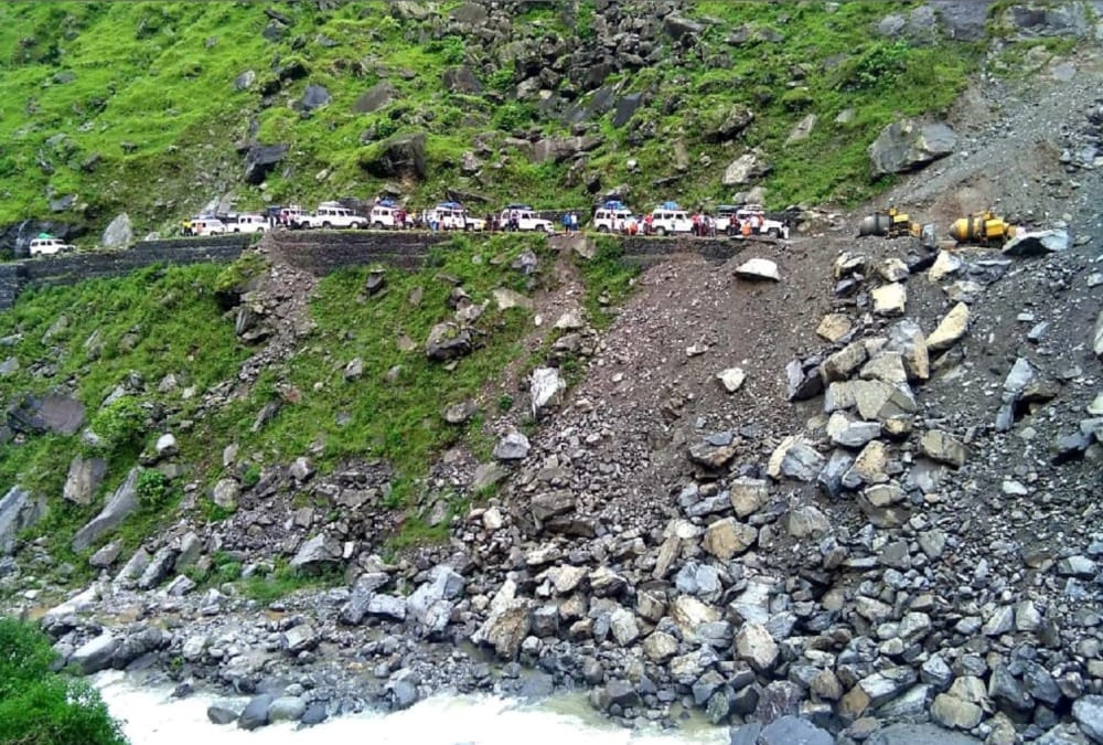 Orange Alert for High Rainfall during 36 hours in uttarakhand kailash mansarovar pilgrims stuck