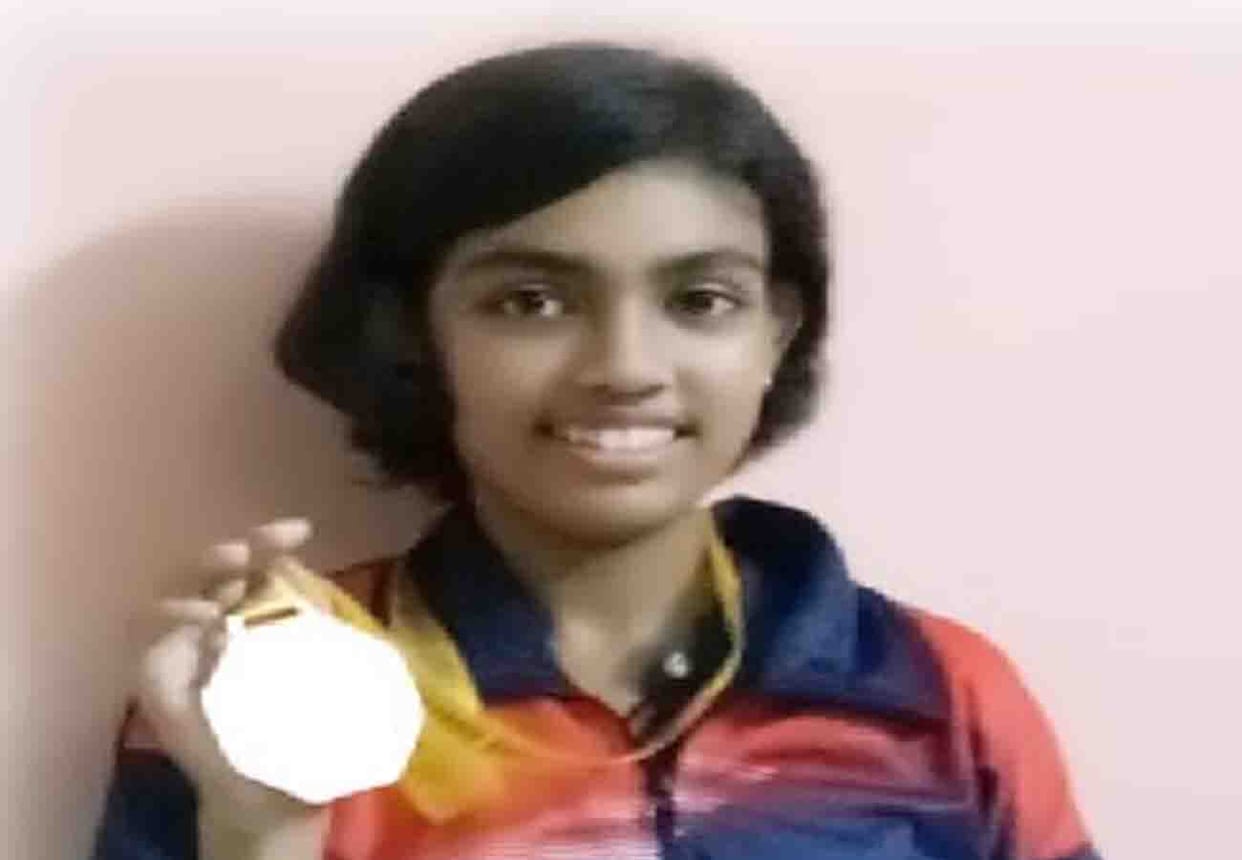 Kanpurs Ambika Wins Gold Medal in International Archery Competition