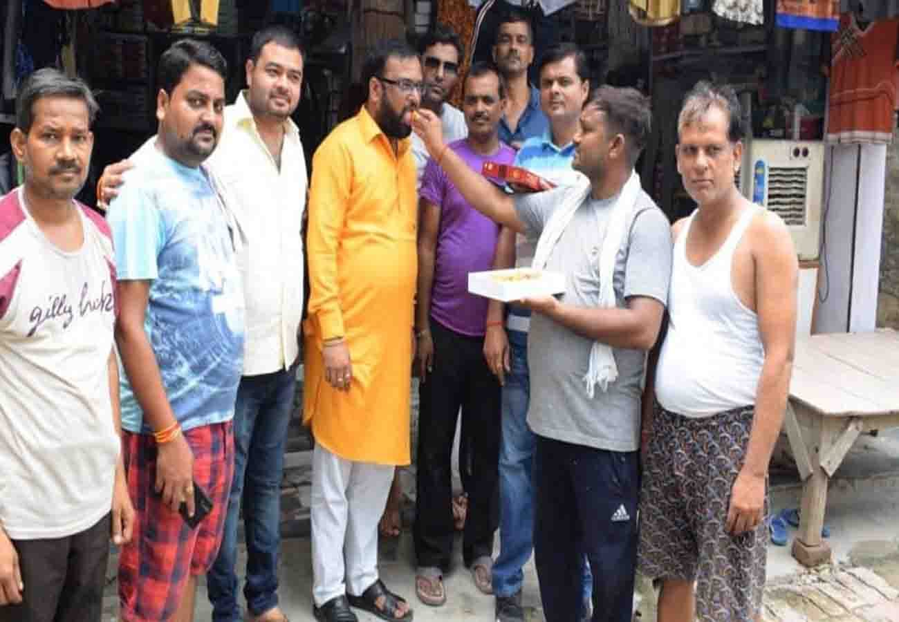 celebration over decision on article 370 in jammu-kashmir