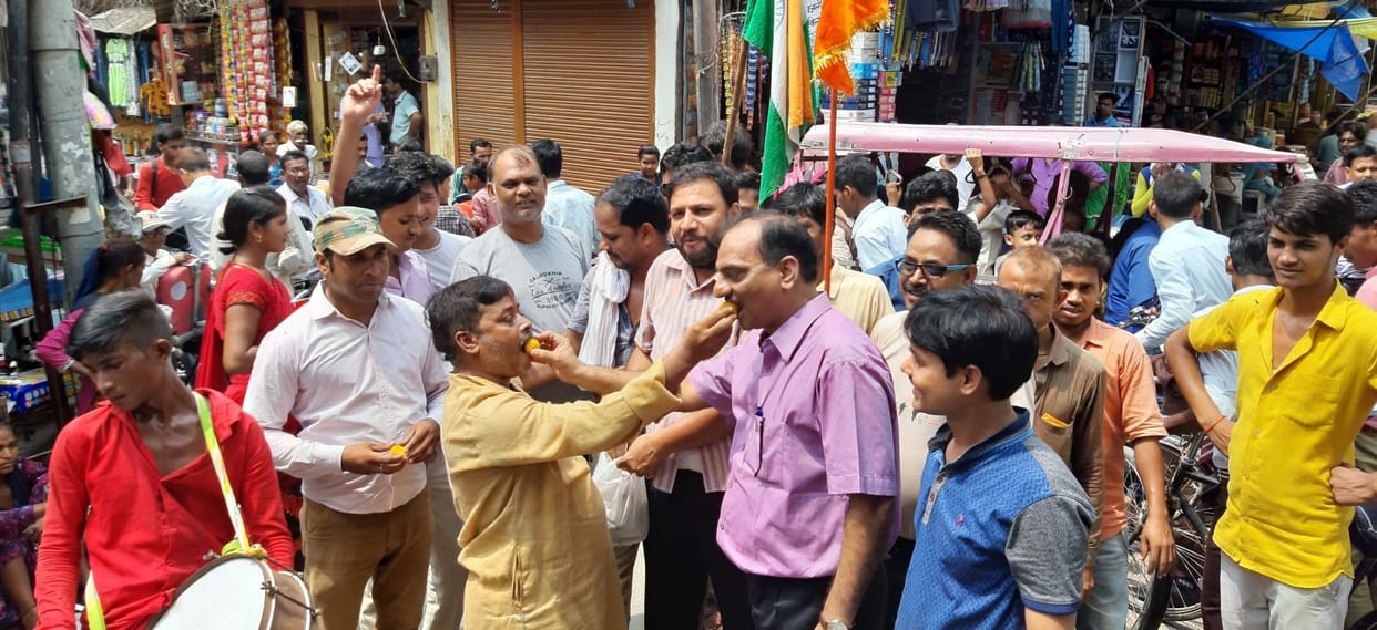 A wave of happiness across the district as soon as the exercise of dropping Article 370