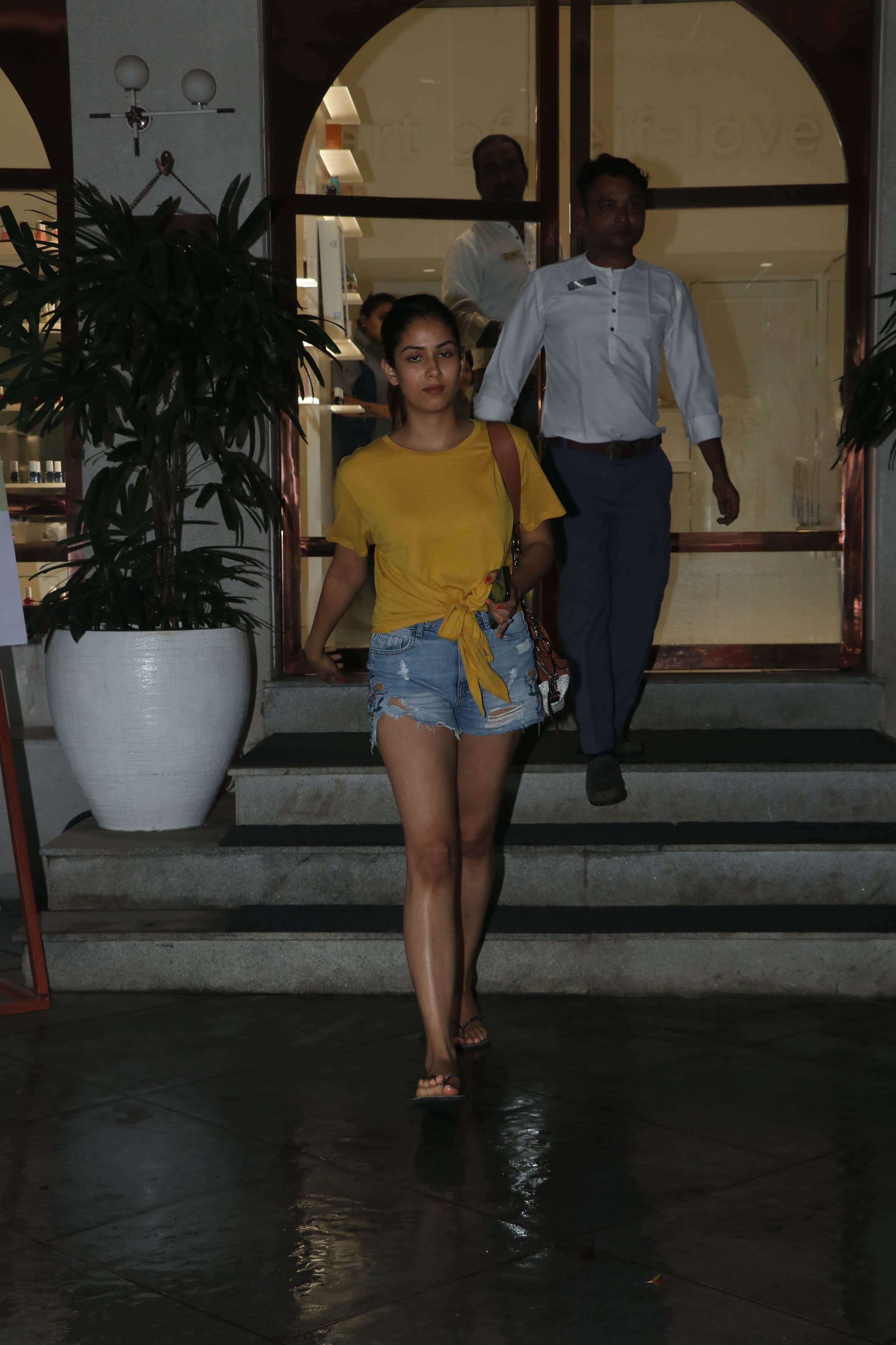 Ananya Pandey to Sunny Leone these bollywood celebrities spotted in mumbai