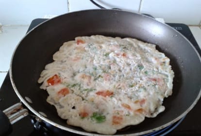 this weekend try this Crispy Rice Cheela at home