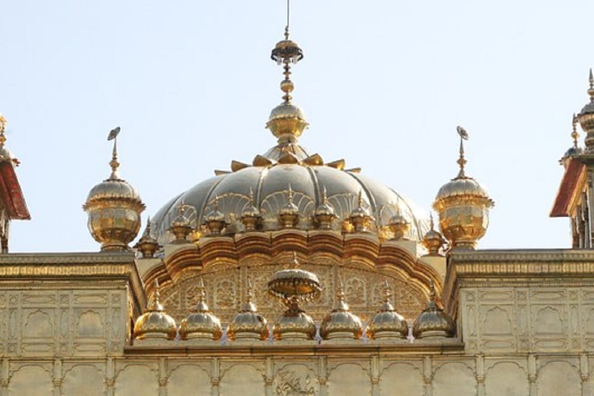 you must visit gurudwara mattan sahib in anantnag, a religious trip to kashmir