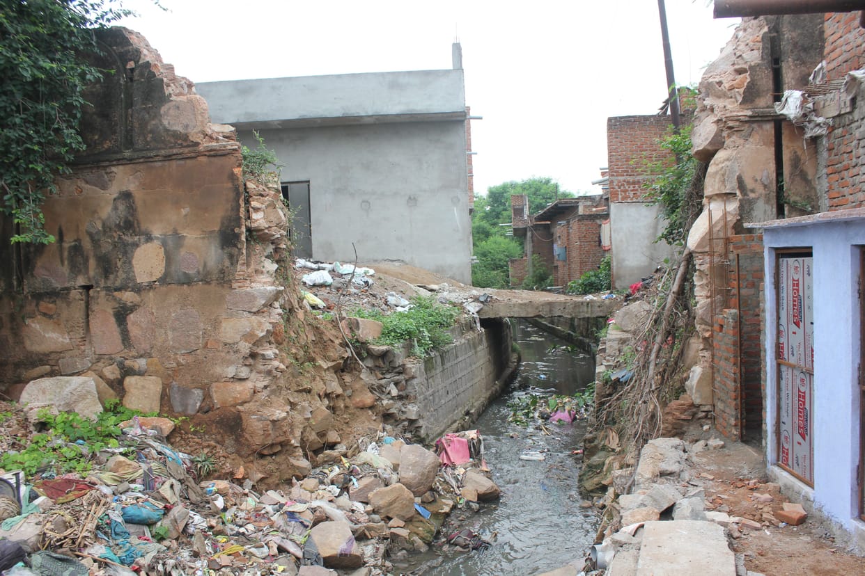 Parkota demolished but not yet constructed