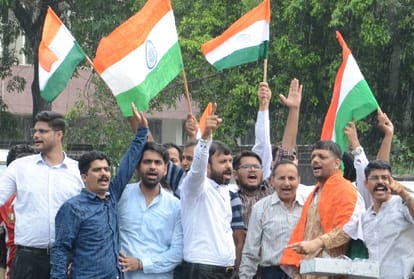 Celebration In Tricity After Decision On Jammu Kashmir