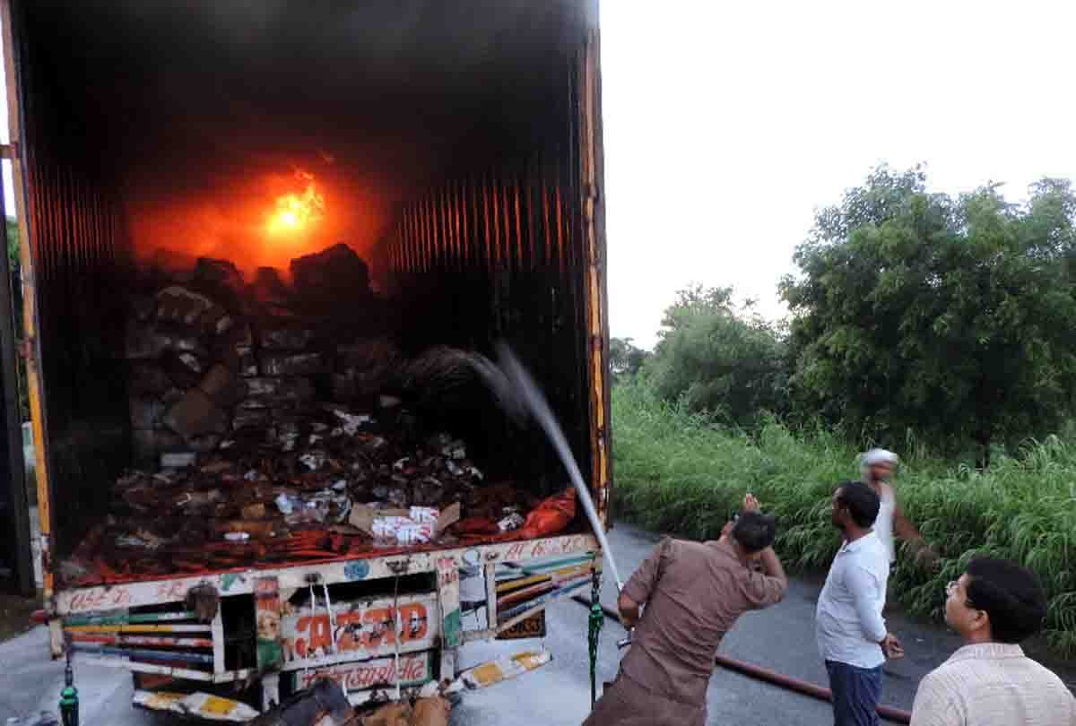 fire caught in container by short circuit