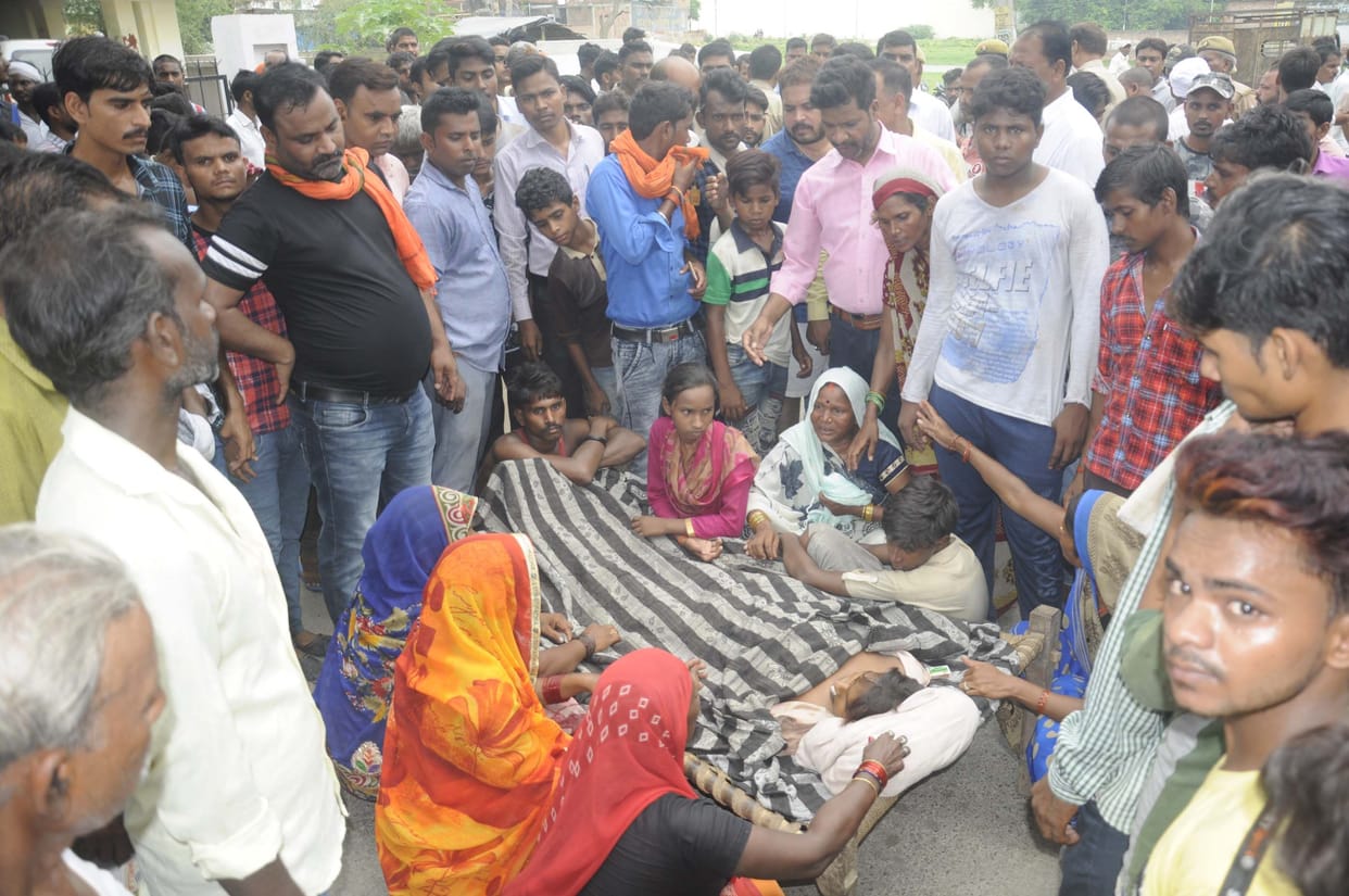 Death of young man in suspicious condition, jam road alleging murder