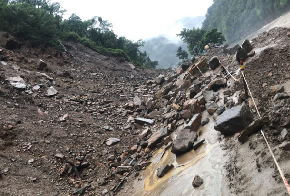 Cloudburst in chamoli Flood and Disaster like condition in garhwal photos