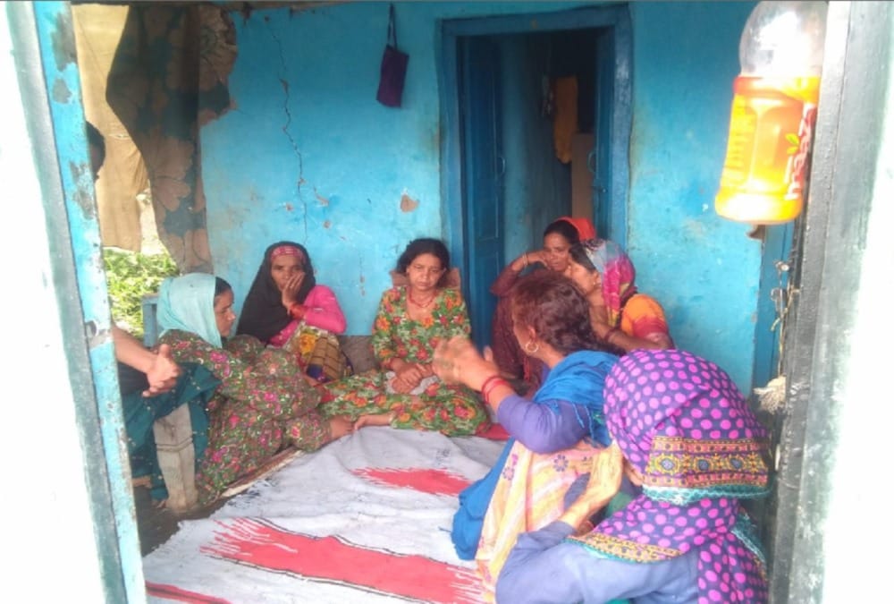 Nine Childrens funeral Together After School van Accident in tehri