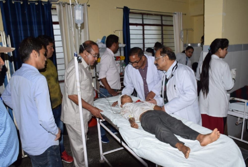 Nine Childrens funeral Together After School van Accident in tehri