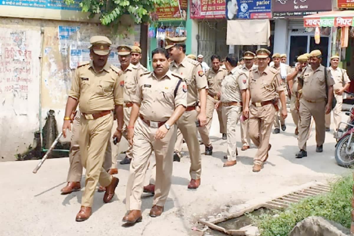 Article 370 removed: passengers canceled travel to Jammu, silence in AC coaches