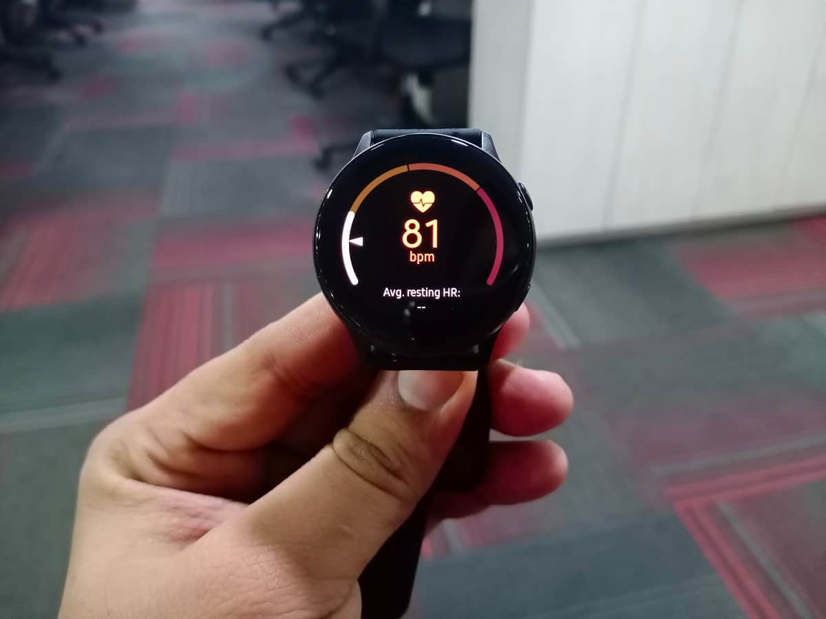 Samsung Galaxy Watch Active review And Price in India